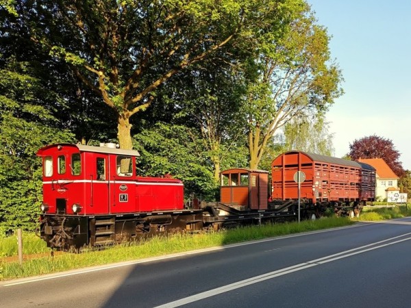 012 Kleinbahniger geht´s nicht. Vor über 50 Jahren hätte es ähnlich ausgesehen!<br />Foto Eike A.