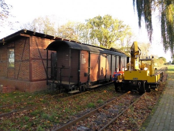 2018-10-27; Museumseisenbahn Gleisbau 009.JPG